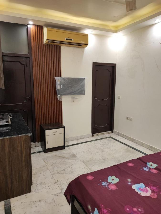 Sun Moon Residency And Apartments, Hotels In Rohini Дели Экстерьер фото
